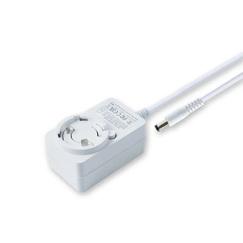 12V 2A zamenljivi napajalni adapter