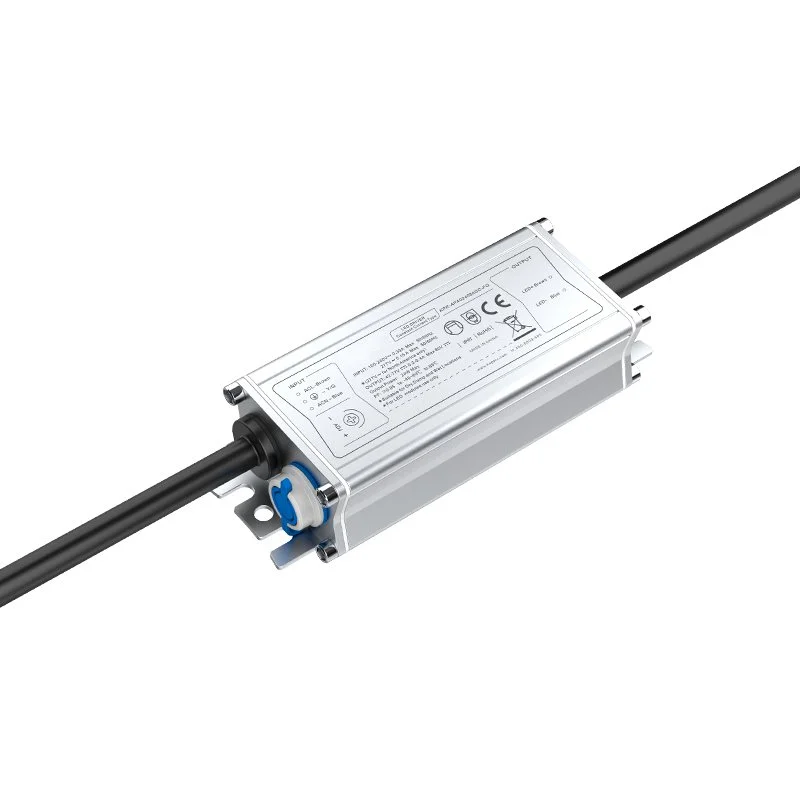 Gonilnik LED s konstantnim tokom 24 W