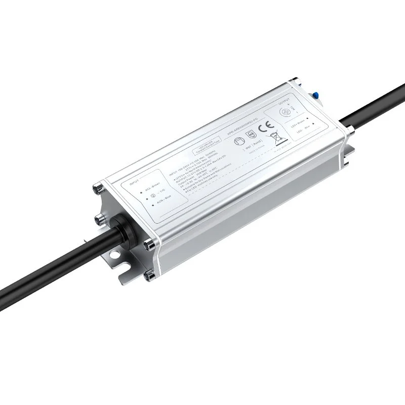 Gonilnik LED s konstantnim tokom 30 W