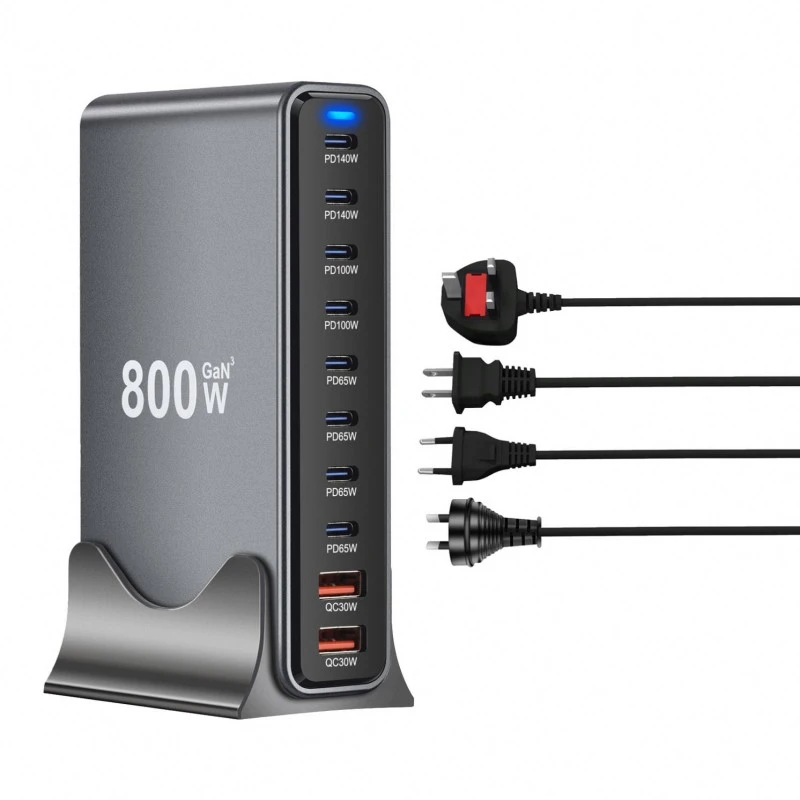 800 W namizni PD polnilec