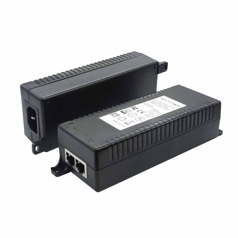 90 W namizni POE injektor